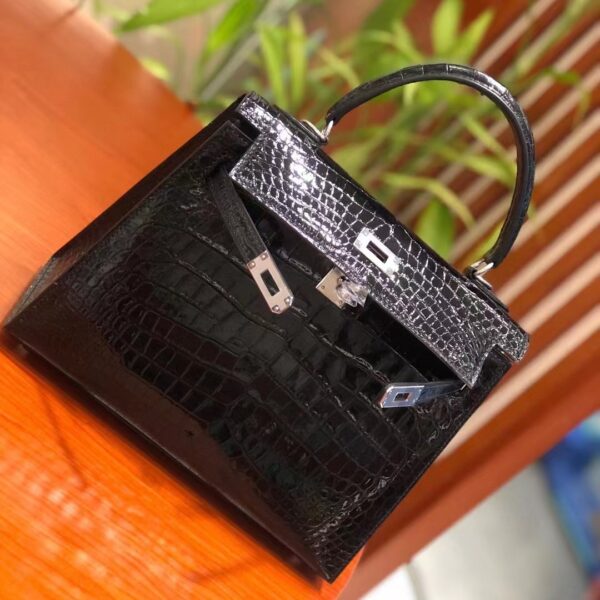 Hermès Kelly Alligator black